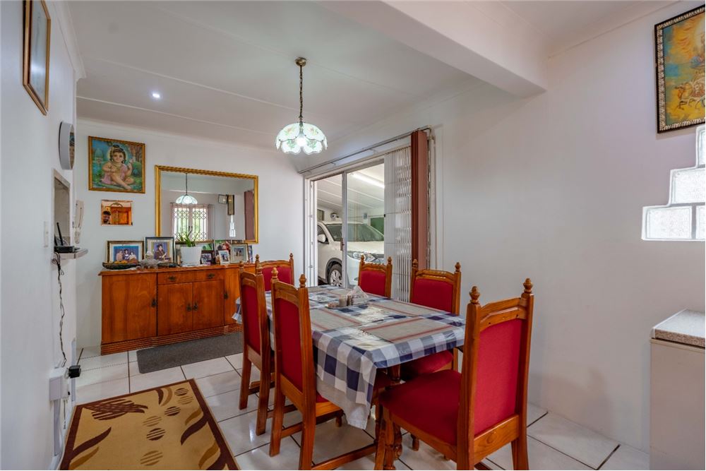 Residential - ਅਲੱਗ ਥਲੱਗ ਬਣਿਆ ਹੋਇਆ ਘਰ - Woodview, KwaZulu Natal - South Africa - 4 - 1031465033-74