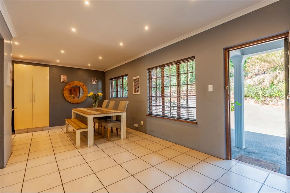 באזור מגורים - בית פרטי - Gillitts, KwaZulu Natal - South Africa - 18 - 1031391019-273