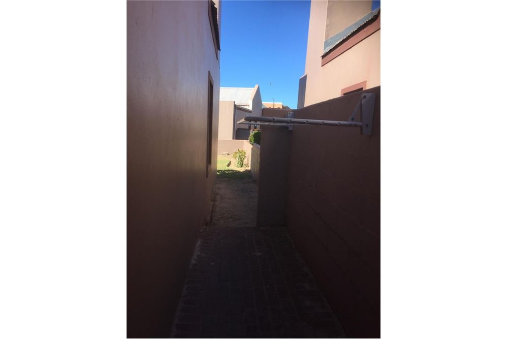 Residential - ਅਲੱਗ ਥਲੱਗ ਬਣਿਆ ਹੋਇਆ ਘਰ - Saldanha Central, Western Cape - South Africa - 19 - 1031429002-122