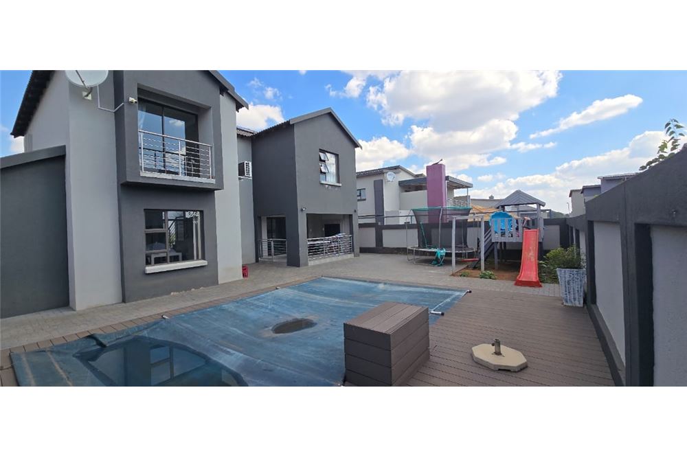 Residencial - Casa - Zambezi Manor Lifestyle Estate, Gauteng - South Africa - 19 - 1031414140-40