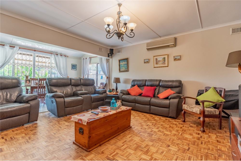 Residential - House - Umgeni Park, KwaZulu Natal - South Africa - 9 - 1031465089-348