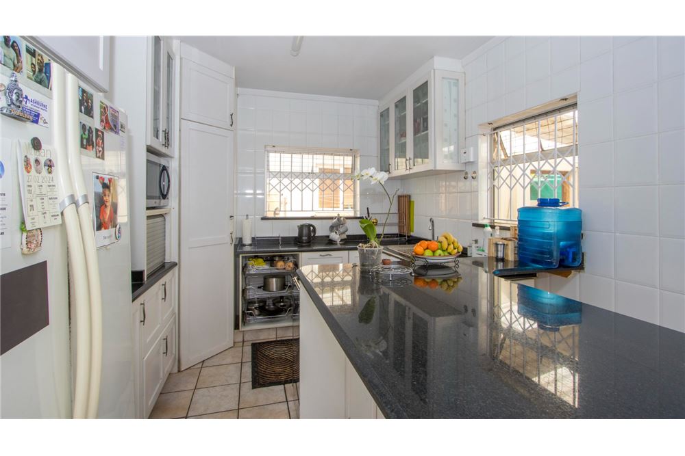 Residential - House - Glenashley, KwaZulu Natal - South Africa - 10 - 1031465018-51