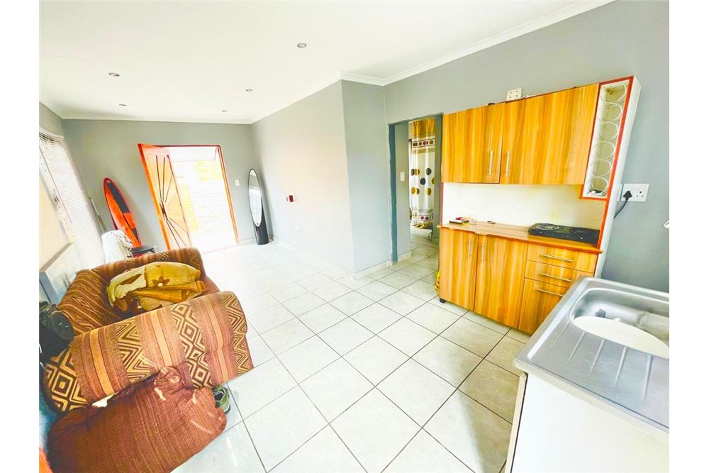 Residencial - Casa - Eersterust, Gauteng - South Africa - 22 - 1031414137-42