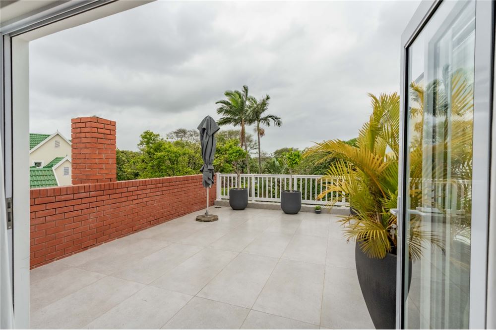 Residential - Townhouse - Mount Edgecombe Country Estate, KwaZulu Natal - South Africa - 31 - 1031465022-885