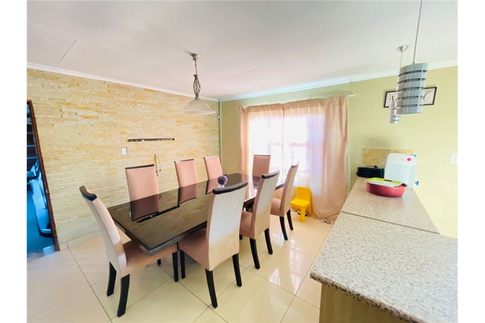 Residencial - Casa - Eersterust, Gauteng - South Africa - 9 - 1031414137-35
