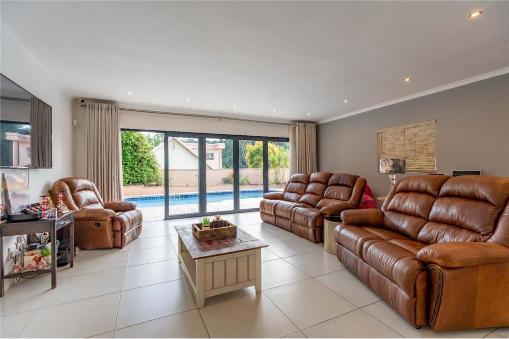 Residential - House - La Lucia, KwaZulu Natal - South Africa - 21 - 1031465073-81