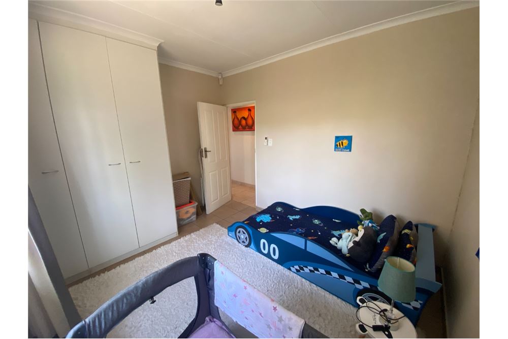 Residential - House - Somerset Park, KwaZulu Natal - South Africa - 17 - 1031465093-24