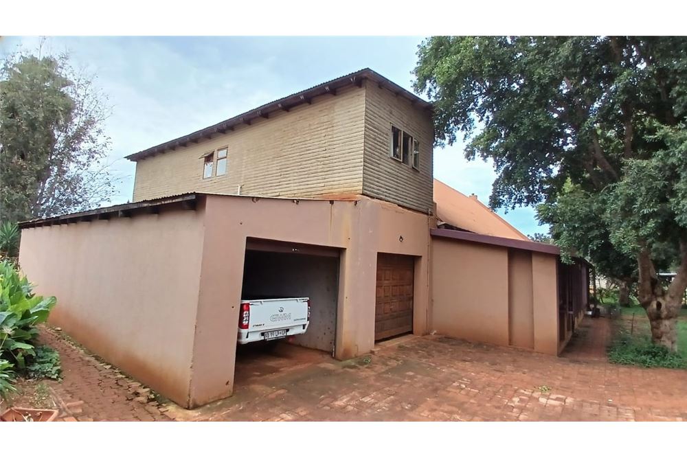 Residencial - Granja - Honingneskrans, Gauteng - South Africa - 6 - 1031414116-89