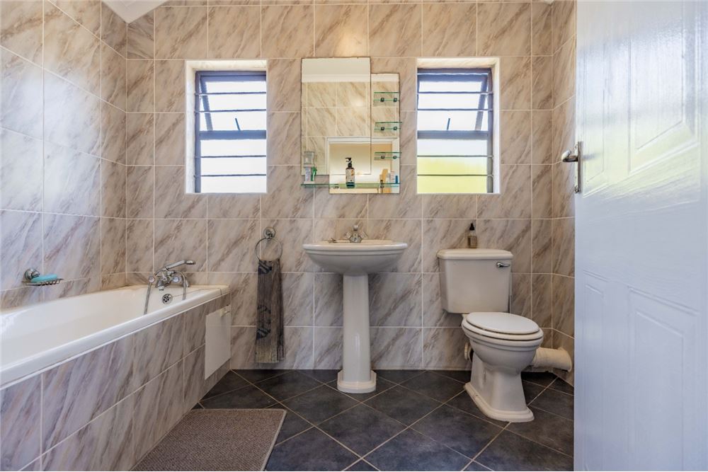 住宅 - 联排别墅 - Umhlanga Rocks, KwaZulu Natal - South Africa - 37 - 1031465020-98