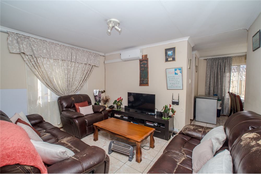 Residential - House - Southgate, KwaZulu Natal - South Africa - 5 - 1031465057-113