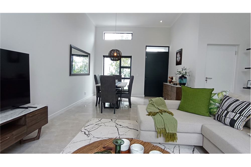 Residential - House - Sandown, Western Cape - South Africa - 9 - 1031400215-16