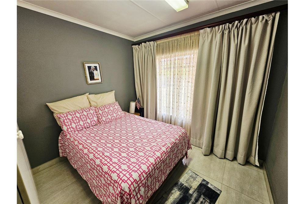 Residential - Αυτόνομη κατοικία - Rooihuiskraal, Gauteng - South Africa - 21 - 1031393046-415