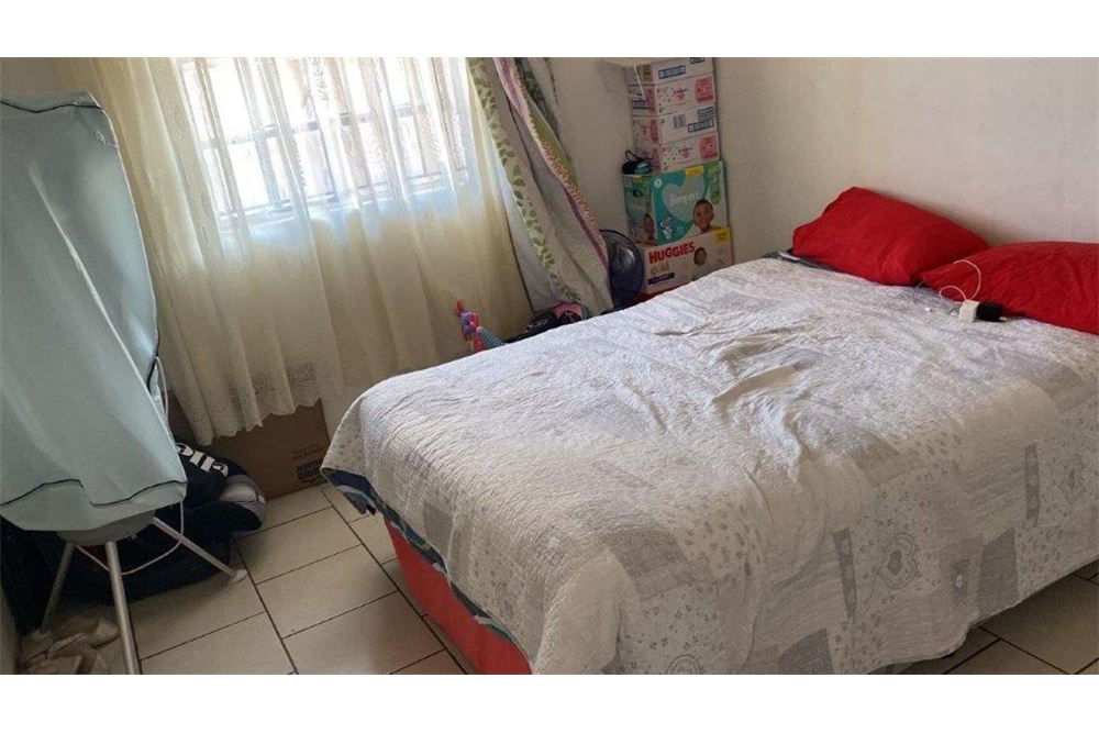 Residential - House - Elandspoort, Gauteng - South Africa - 16 - 1031414015-777