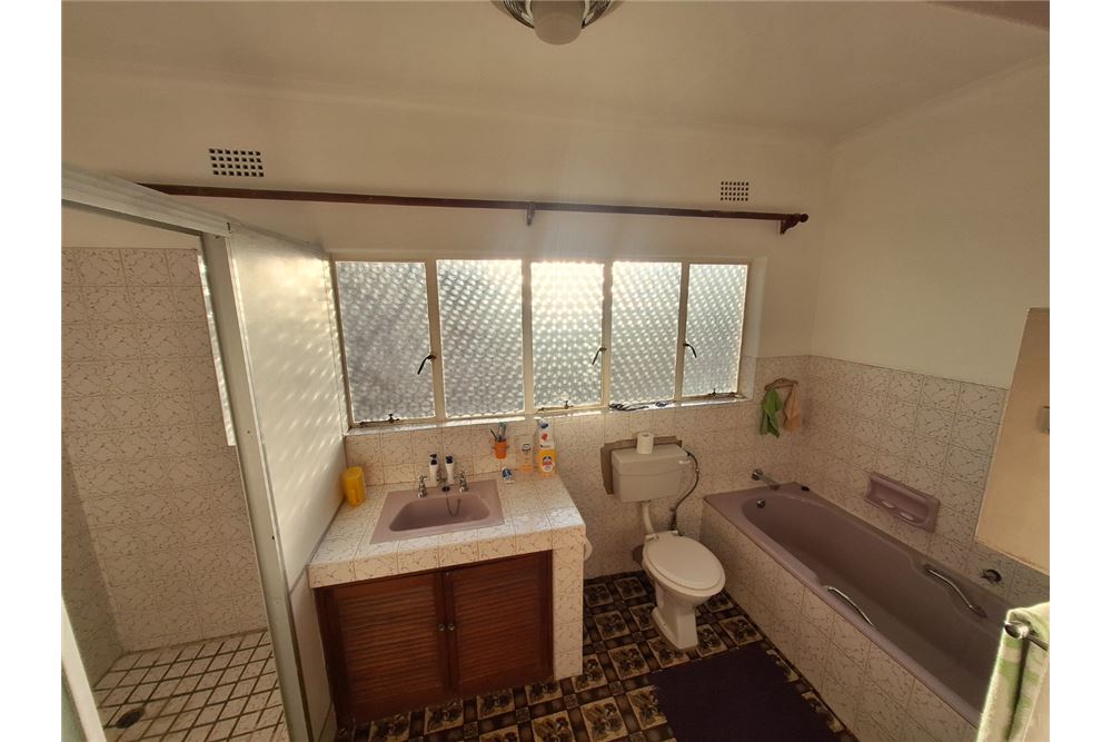 Residential - Αυτόνομη κατοικία - Kibler Park, Gauteng - South Africa - 42 - 1031421159-37