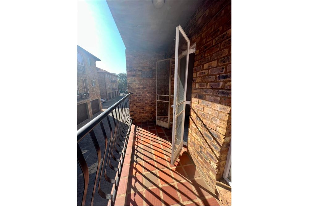 Residential Condo/Apartment Silver Lakes, Gauteng South Africa