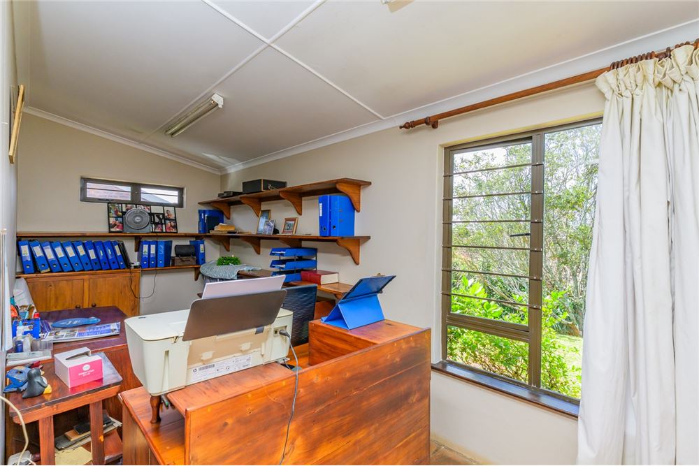 Residential - House - Sunningdale, KwaZulu Natal - South Africa - 25 - 1031465019-75