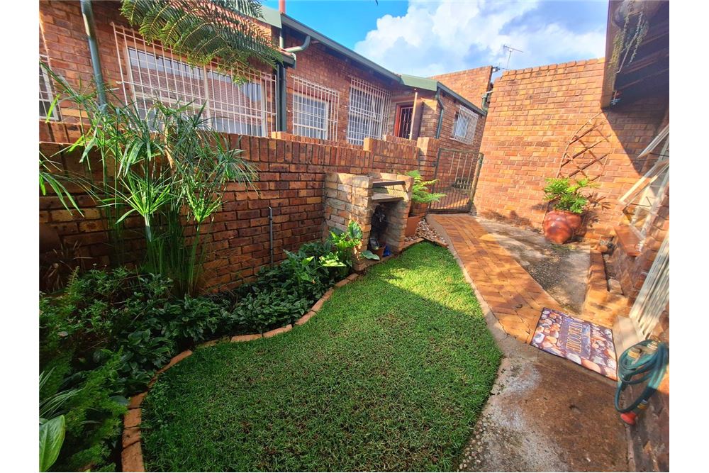 住宅 - 联排别墅 - Quellerie Park, Gauteng - South Africa - 17 - 1031444159-83