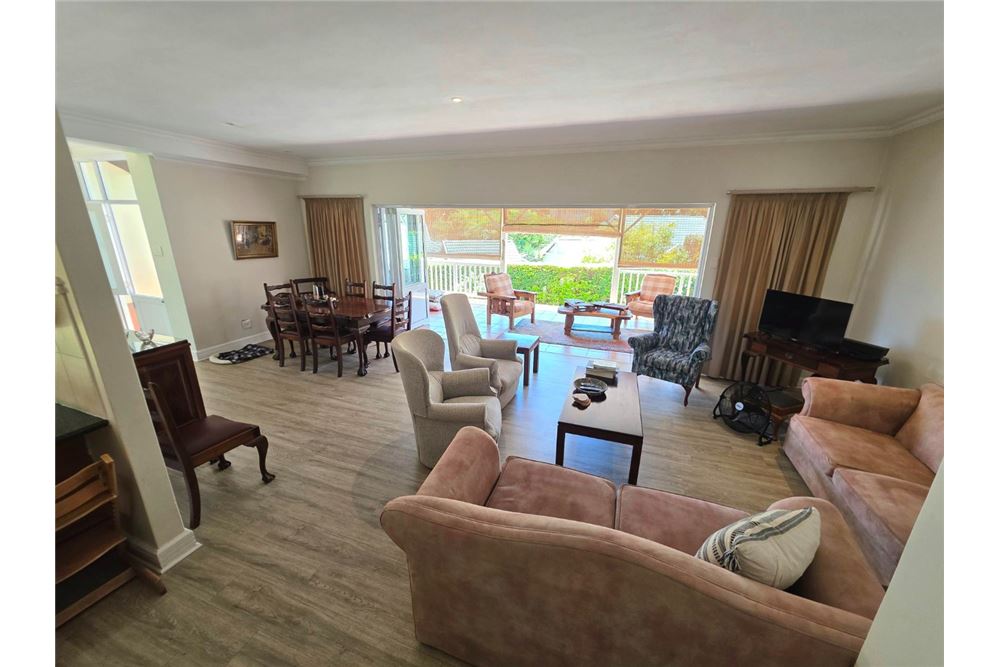 Residential - Townhouse - Mount Edgecombe Country Estate, KwaZulu Natal - South Africa - 4 - 1031465003-156