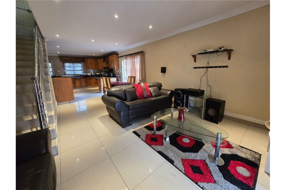 Residential - House - Somerset Park, KwaZulu Natal - South Africa - 47 - 1031465047-199