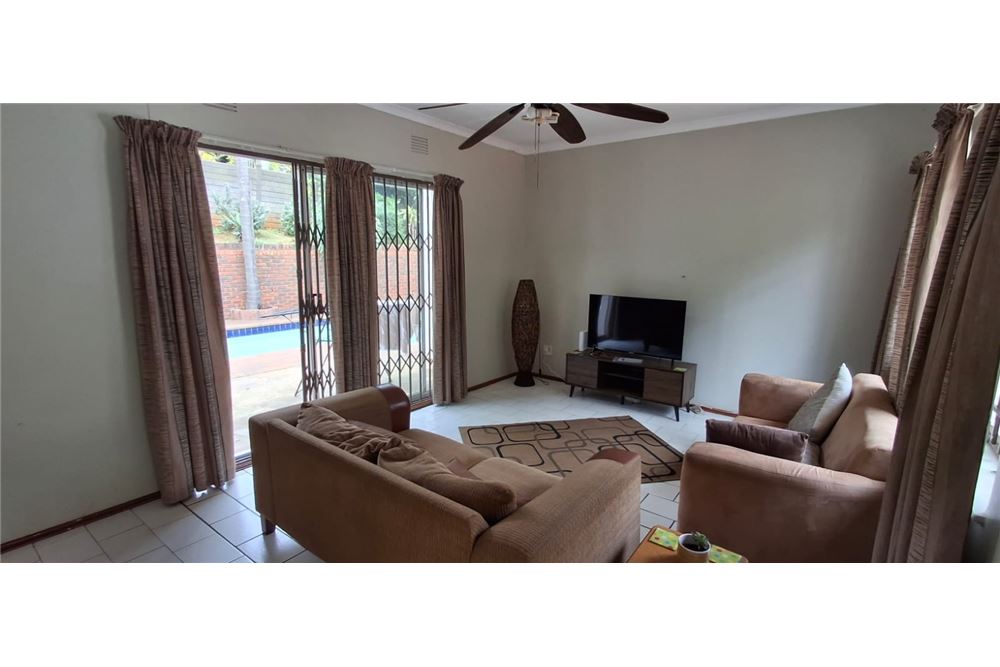 Residential - House - Glen hills, KwaZulu Natal - South Africa - 12 - 1031465084-337
