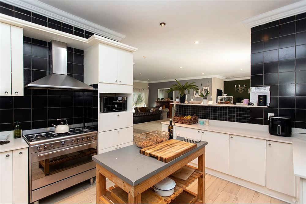 Konut - Bitiþik Villa - Van Riebeeckshof, Western Cape - South Africa - 16 - 1031485071-5