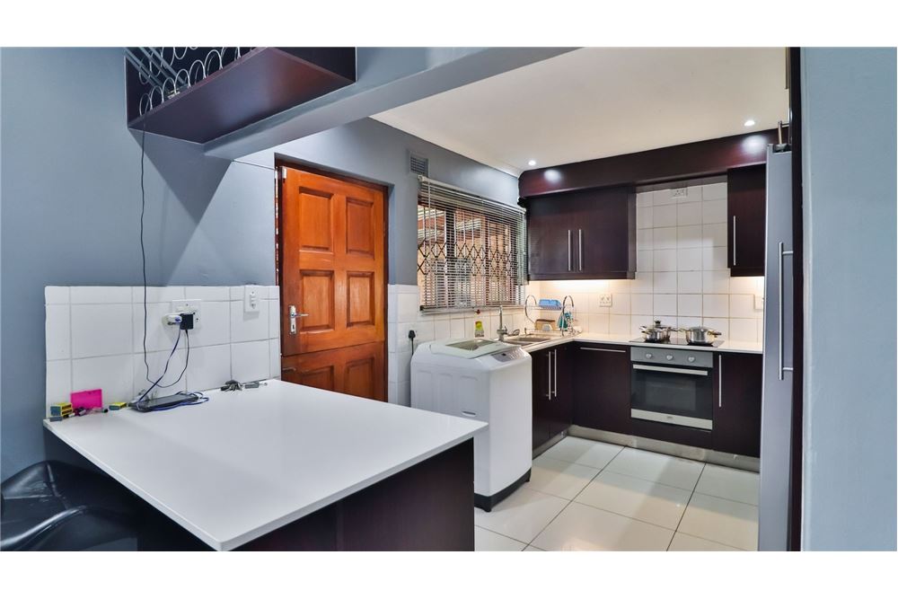 Residential - Hiša večstanovanjska - Bellevue, KwaZulu Natal - South Africa - 2 - 1031436006-85