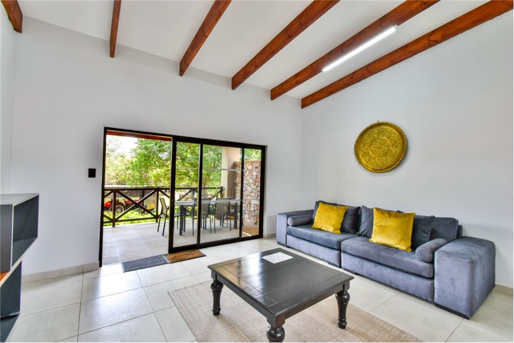 Comercial - Hostal - Kameeldrift East, Gauteng - South Africa - 68 - 1031414001-141