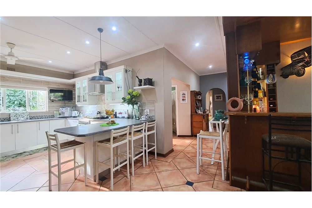 Residencial - Casa - St Michaels On Sea, KwaZulu Natal - South Africa - 5 - 1031394053-221