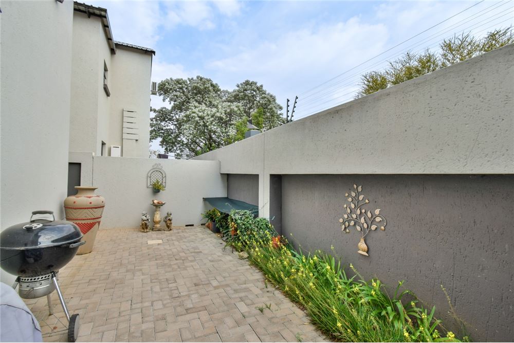 Residencial - Casa - Magalieskruin, Gauteng - South Africa - 53 - 1031414140-43