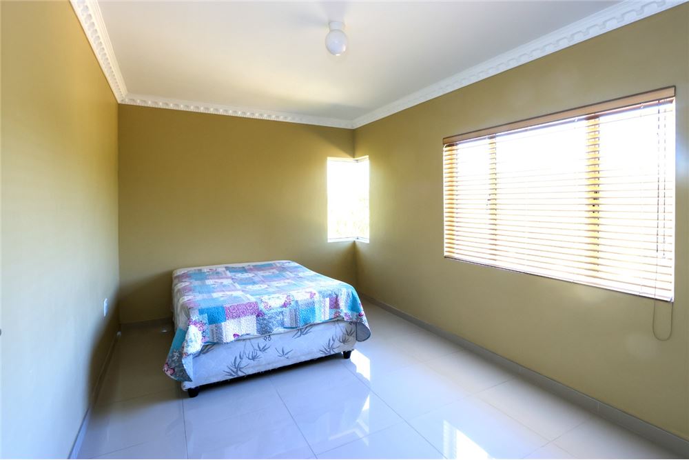 Residential - House - La Mercy, KwaZulu Natal - South Africa - 26 - 1031465057-111