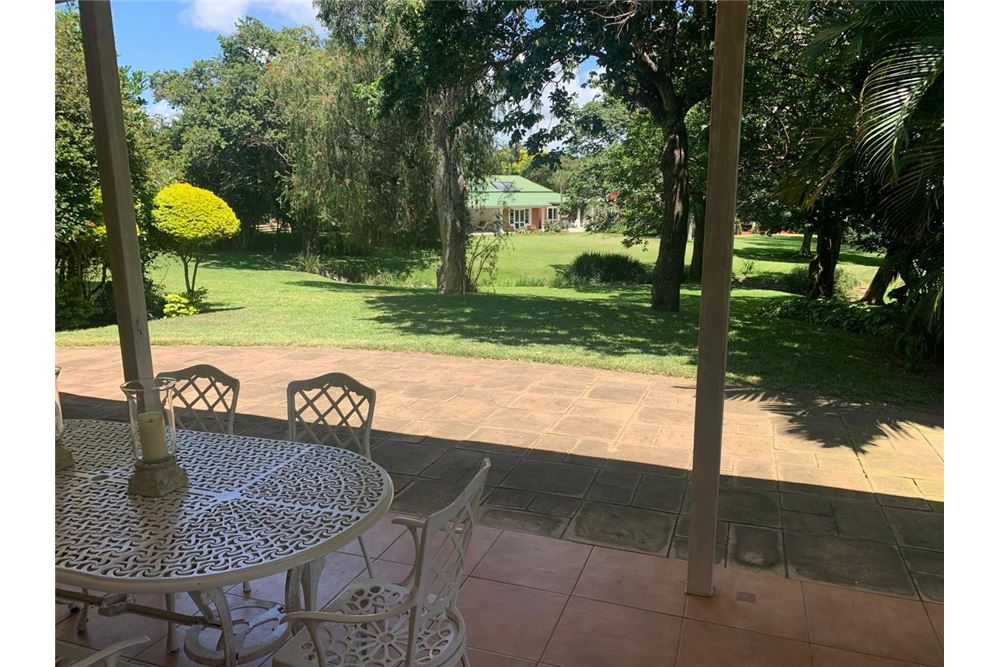 Residential - ਟਾਉਨ ਹਾਉਸ - Mount Edgecombe Country Estate, KwaZulu Natal - South Africa - 2 - 1031465056-210