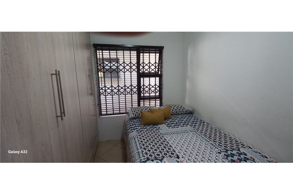 Residential - Отдельно стоящий дом - Protea Glen, Gauteng - South Africa - 19 - 1031421109-69