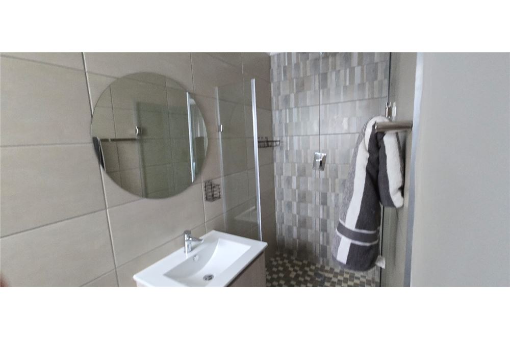 Residencial - Casa - Zambezi Manor Lifestyle Estate, Gauteng - South Africa - 40 - 1031414140-35