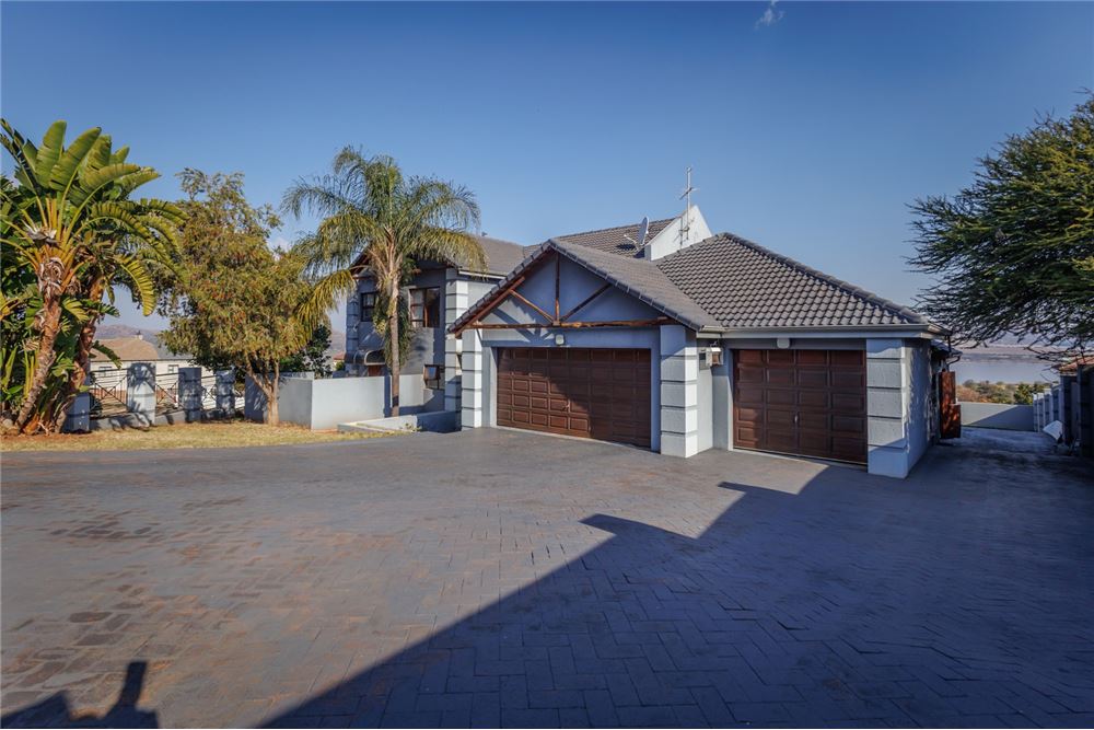 באזור מגורים - בית פרטי - Kosmos Ridge, North West - South Africa - 31 - 1031416034-338