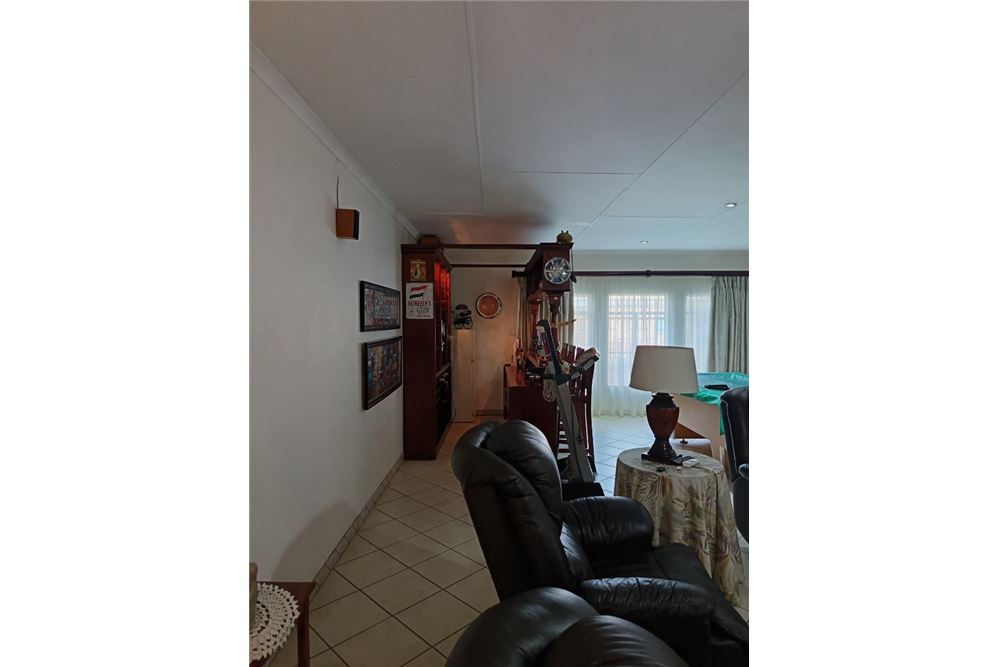 Residenziale - Casa - Magalieskruin, Gauteng - South Africa - 21 - 1031414142-53