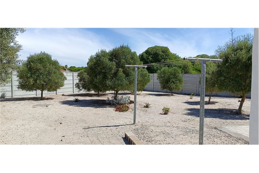 Residential House Velddrif Central, Western Cape South Africa 103142903026 , RE/MAX