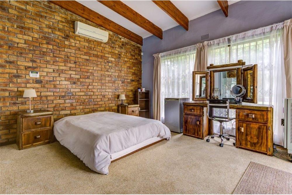 Residential - Отдельно стоящий дом - Terenure, Gauteng - South Africa - 17 - 1031439312-11