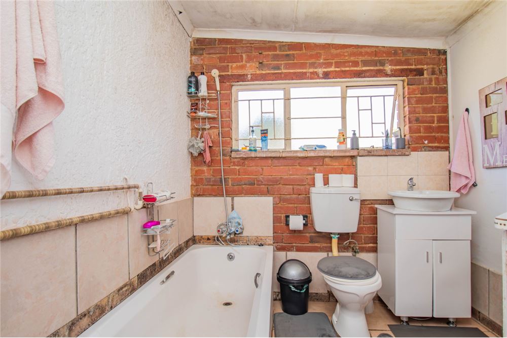 Rezidential - Case/Vile - Ifafi, North West - South Africa - 25 - 1031416001-610