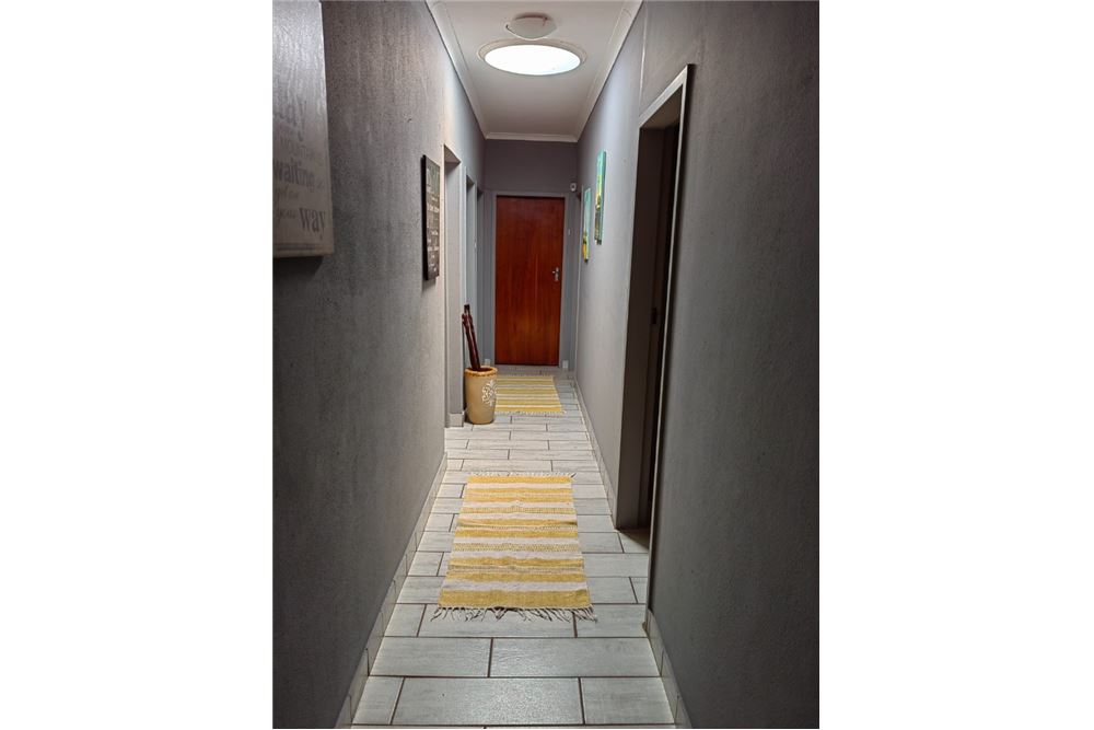 Residencial - Casa - Dorandia, Gauteng - South Africa - 74 - 1031414116-82