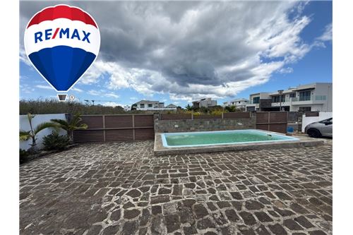 Residential - Townhouse - Mon choisy, Mauritius - Mauritius