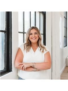 Haille Monteiro - RE/MAX Real Estate Centre Inc