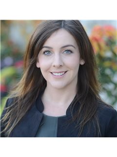 Alyssa Headon - RE/MAX Twin City Realty Inc