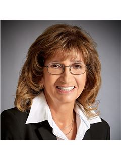 Terry Williams - RE/MAX Escarpment Realty Inc