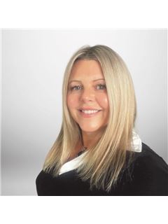Leanne Smith - RE/MAX Right Move
