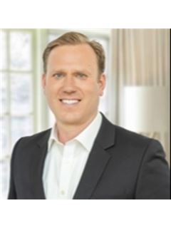 Luke Jeremy Morrison - RE/MAX Hallmark Chay Realty