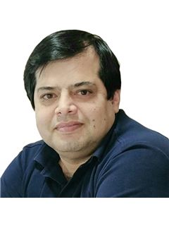 Nadeem Khalid - RE/MAX Real Estate Centre Inc