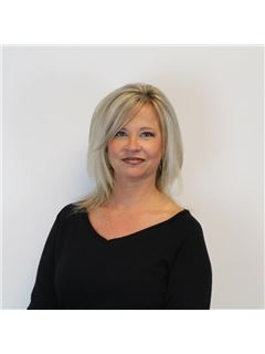 Dawn Whiteside - RE/MAX Country Lakes Realty Inc