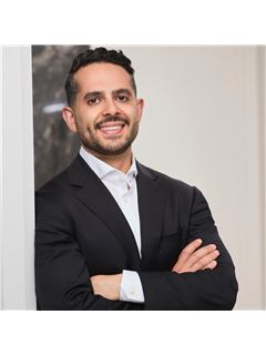 Farzad Ghazi - RE/MAX Realtron Barry Cohen Homes Inc.