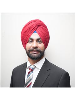 Harkaran Singh - RE/MAX Twin City Realty Inc