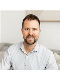Adam Di Francesco - RE/MAX Escarpment Realty Inc